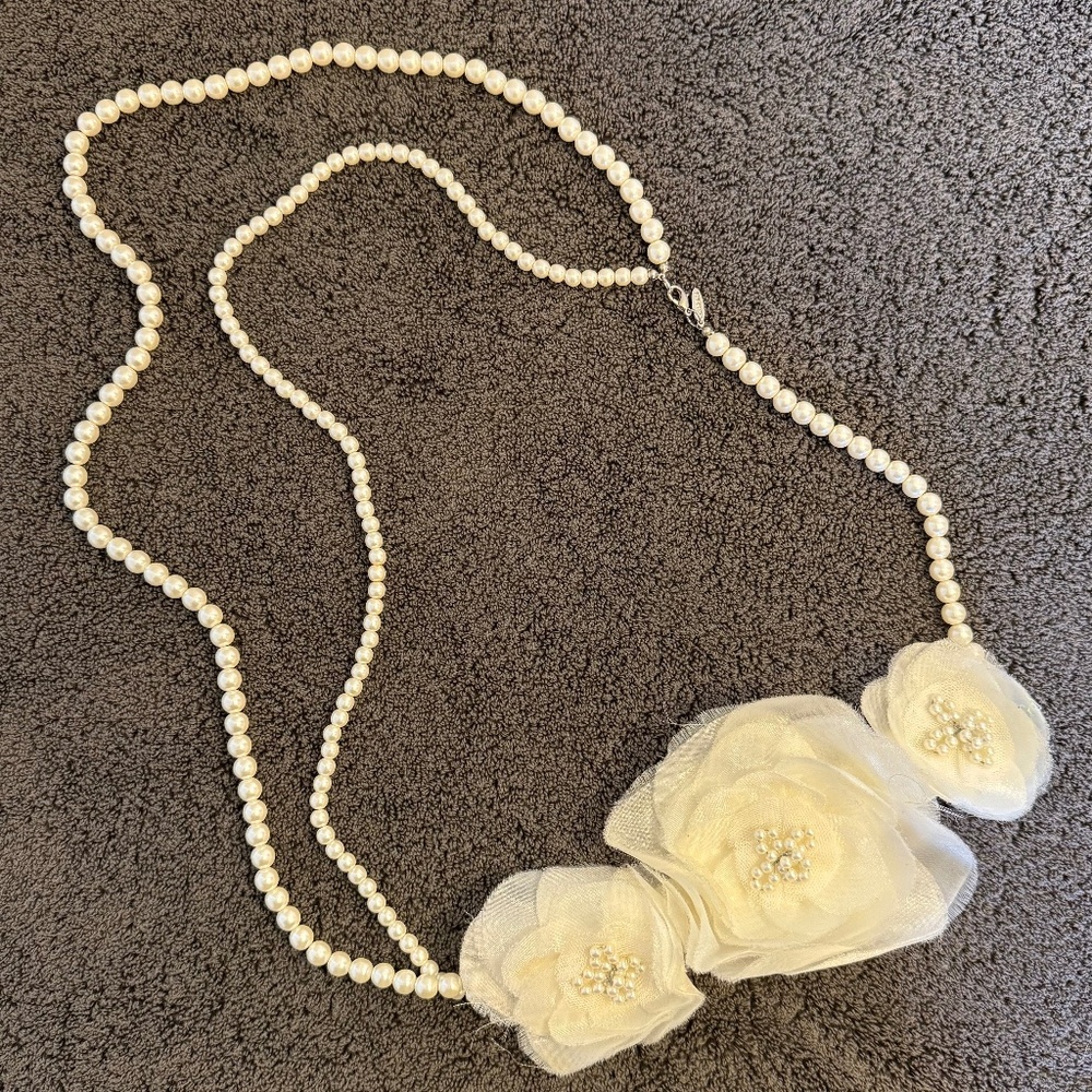 Anthropologie Floral necklace
